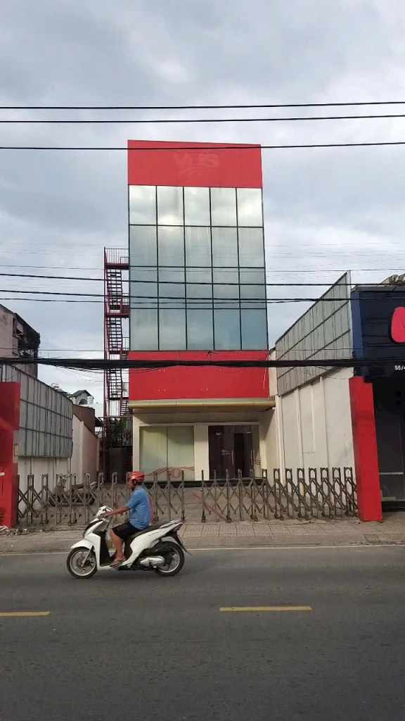 Bán nhà 5 tầng 6.3x40m giá 32 tỷ Đường Tô Ký