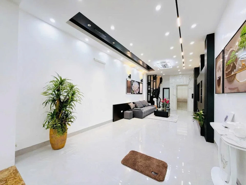 🏡 BÁN NHÀ NGUYỄN VĂN TRỖI – THANH XUÂN  Ô TÔ TRÁNH  – 5 TẦNG KINH DOANH - 52m² - 19.X TỶ