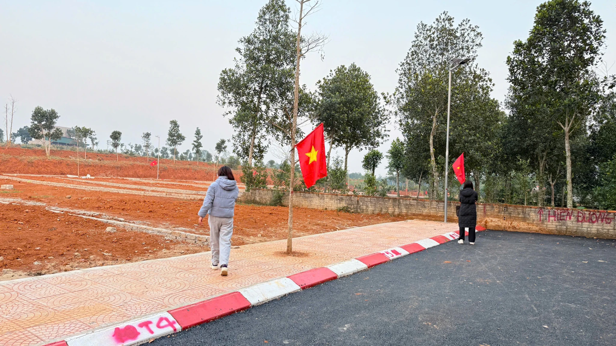 LÔ ĐẤT HƠN 100M2 TẠI THỌ TÂN - TRIỆU SƠN GIÁ 325 TRIỆU BAO SỔ