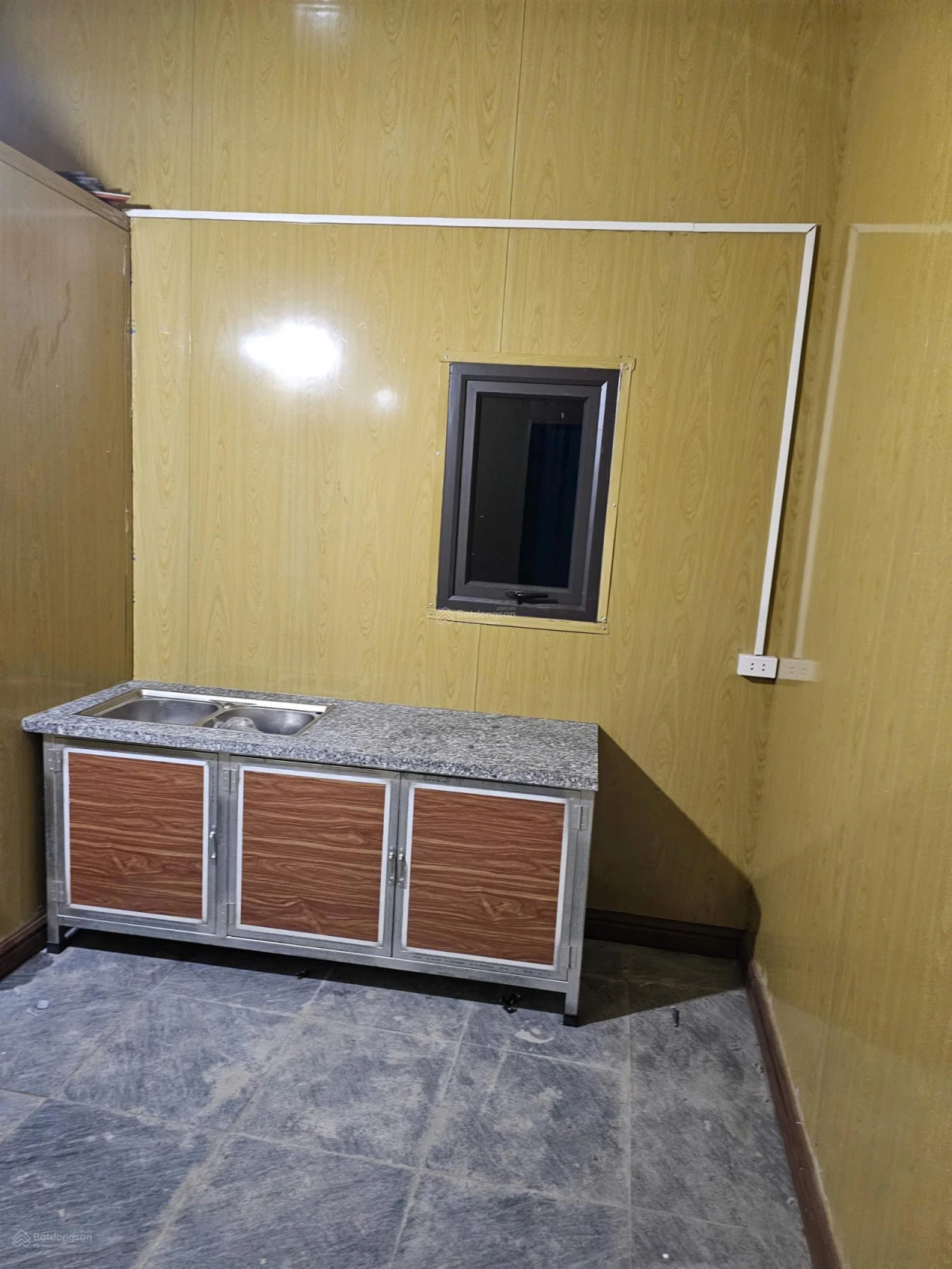 Cho thuê nhà ở 1 tầng - ở gia đình tại số 9/144B An Dương Vương (làng Bến Bạc) đường vào đền Cô Bơ