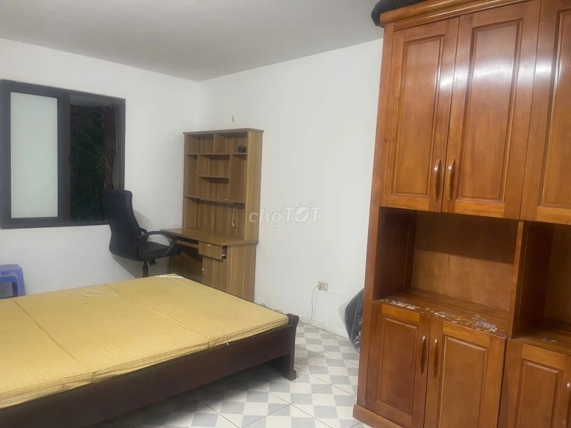 CHÍNH CHỦ CHO THUÊ CĂN HỘ RỘNG 140m² – 120 HOÀNG QUỐC VIỆT