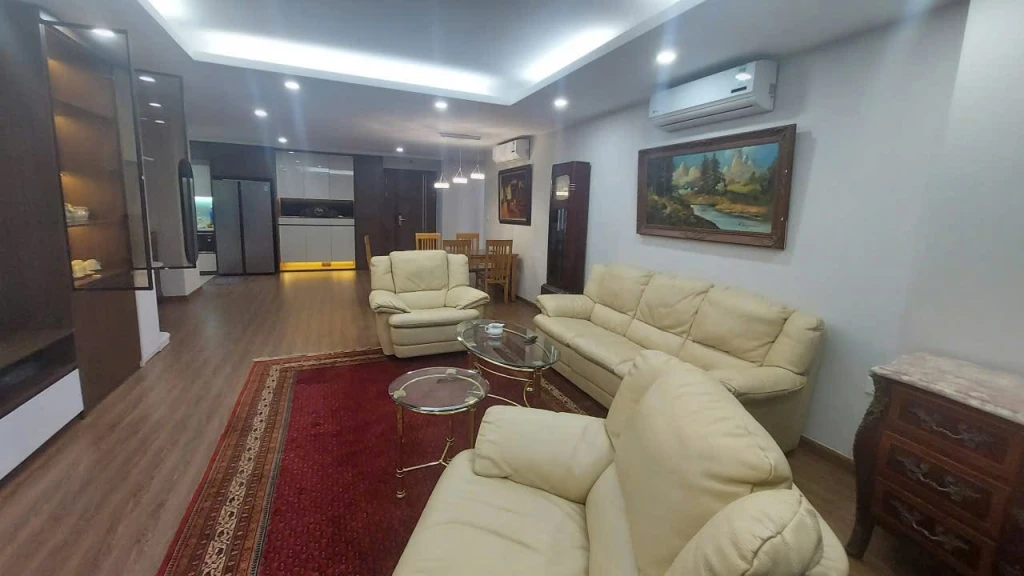 Cho thuê căn hộ 3PN dự án Udic Westlake - Tây Hồ