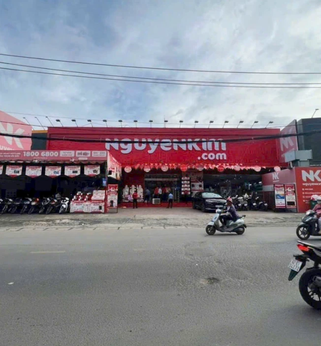 “Nhà đẹp full nội thất, 3PN, ngay trung tâm, sẵn dọn vào ở – Giá tốt”