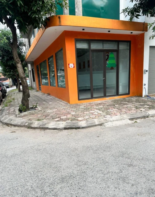 💁 Cho thuê tầng 1 căn góc  làm kho hoặc văn phòng  175 phố Định Công - Nguyễn Cảnh Dị .