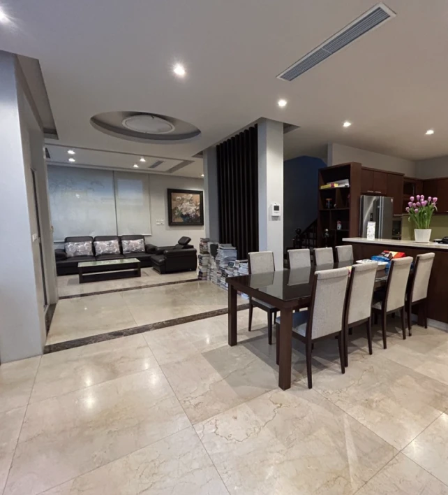 Cực Hiếm Cho Thuê Nhà KĐT Mới Dịch Vọng - Cầu Giâý