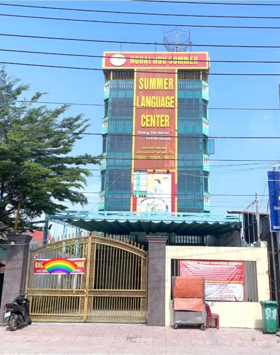 “Nhà đẹp – giá tốt – pháp lý chuẩn. Cơ hội an cư lạc nghiệp ngay tại trung tâm!”