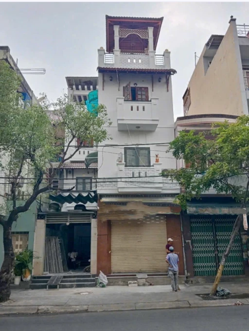 Cho Thuê Nhà Nguyên Căn Khu Ẩm Thực Phan Xích Long, Vạn Kiếp - 420m2 Diện Tích Sàn - Có Vỉa Hè Trước Nhà - Có Nhà Xe Riêng - Kinh Doanh Tự do