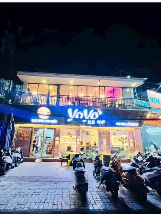 🏠Siêu Phẩm Cực Hiếm - Cao Lỗ - Quận 8 - Ngang Khủng 10m - chỉ 35 triệu/tháng .