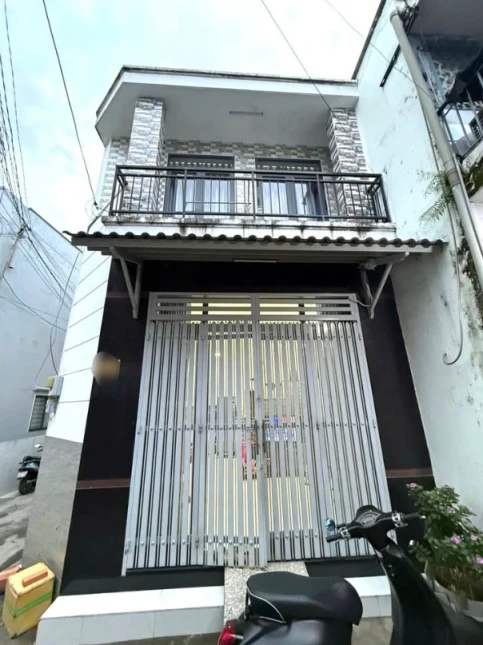 NHÀ BÁN 2 TẦNG KIÊN CỐ - RẺ NHẤT KHU VỰC !!