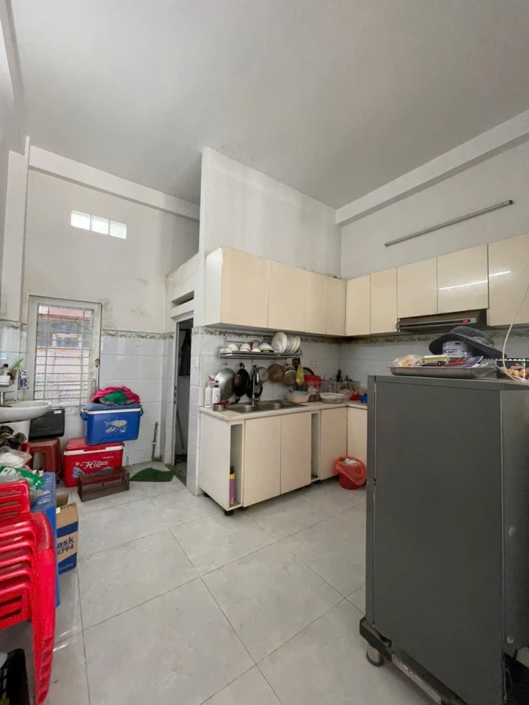 Nhà Mặt tiền Tạ Quang Bửu -P4-Q8, Giá : 11,5 Tỉ (TL)