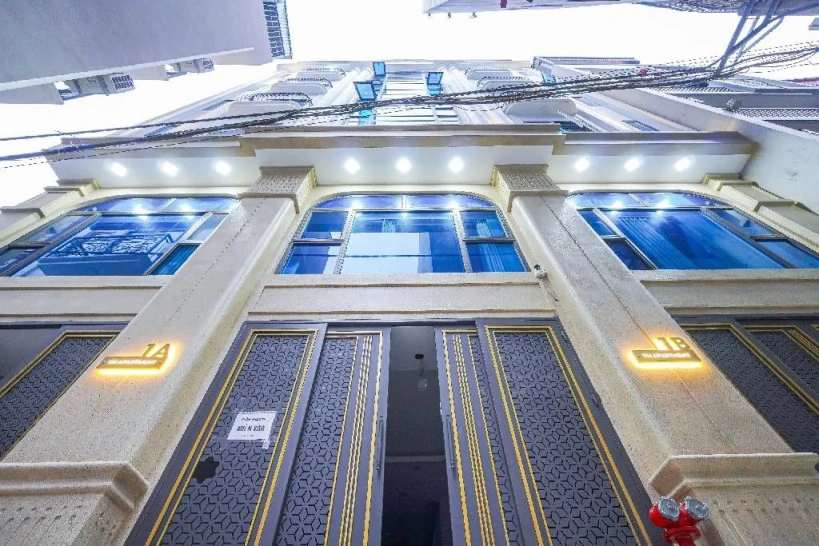 SIÊU PHẨM DÒNG TIỀN - HÀNG HIẾM BAY NHANH - Ô TÔ ĐỖ CỬA - 3 BƯỚC RA PHỐ PHẠM VĂN ĐỒNG -  QUY HOẠCH TƯƠNG LAI MẶT PHỐ.