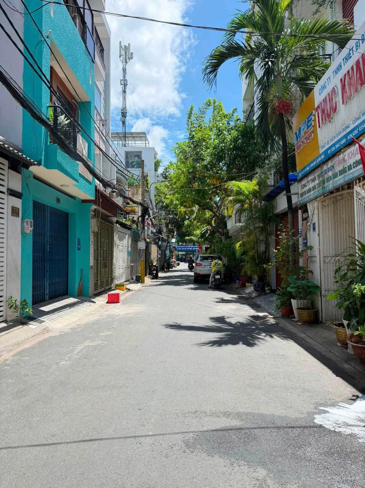 Bán nhà Hẻm 8m Gò Dầu - gần Tân Quý, qua AEON  500m, 4,1x20m, 3 Tầng - 5PN, 9,9 tỷ.
