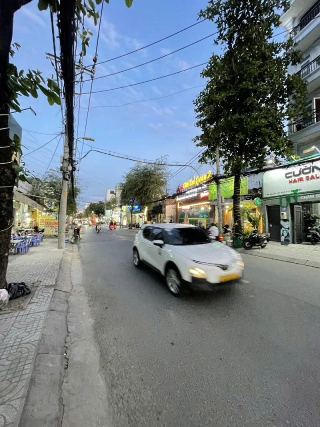 Bán nhà Mặt tiền Nguyễn Văn Khối - giao Phạm Văn Chiêu, 5,9x24m, 5 T - 18PN, chỉ 23,5 Tỷ,