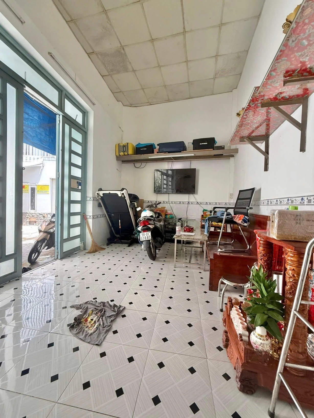 Bán nhà HXH 6m Hòa Bình - ngay CV Đầm Sen, 5,5x19m - Cấp 4 - tiện xây, 1 đời chủ, 10,5 Tỷ.