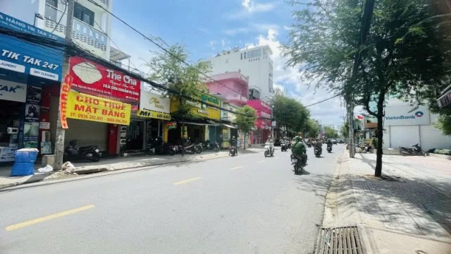 Bán nhà Mặt tiền Nguyễn Văn Khối ( Cây Trâm cũ) - 4,2x10m, 3 Tầng, HĐT 20 triêu, chỉ 7,8 Tỷ.
