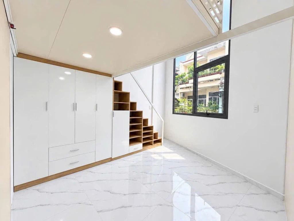 Bán nhà Mặt tiền đường số 1 - ngay Chung cư Bàu Cát, 9x5m, 2 tầng - 2 PN, hạ còn 5,4 Tỷ.