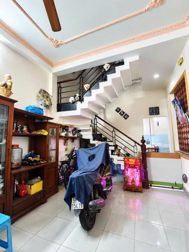 Bán nhà 1 đời chủ -  Mặt tiền Trần Tấn - gần Khu Ba Vân - Bàu Cát, 4x16m, 3 Tầng, 9,7 tỷ.