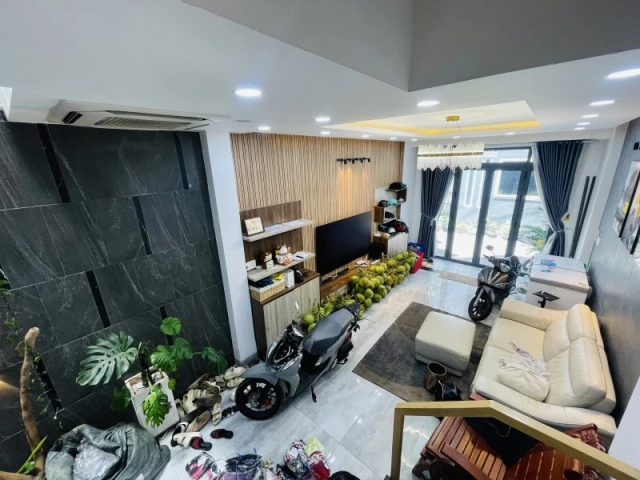 Bán nhà Hẻm 6m Quang Trung, gần  Chợ Hạnh Thông Tây, 4x20m, 4 Tầng - 4PN, 9,8  tỷ