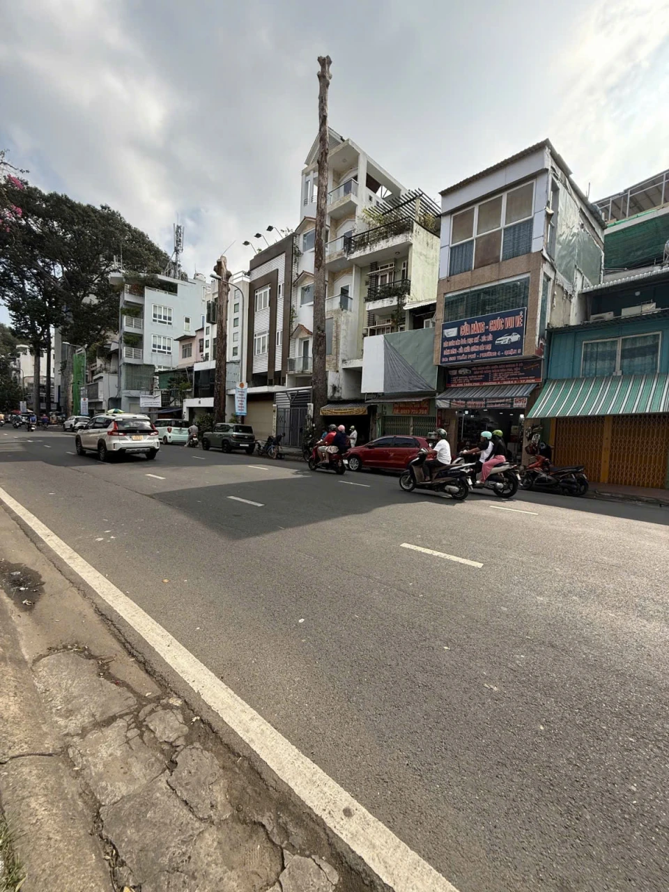 Bán nhà Mặt tiền Trần Phú, gần Lê Hồng Phong, 3,7x12m, 4 Tầng, tiện sửa, 4 PN, 14,5 tỷ.