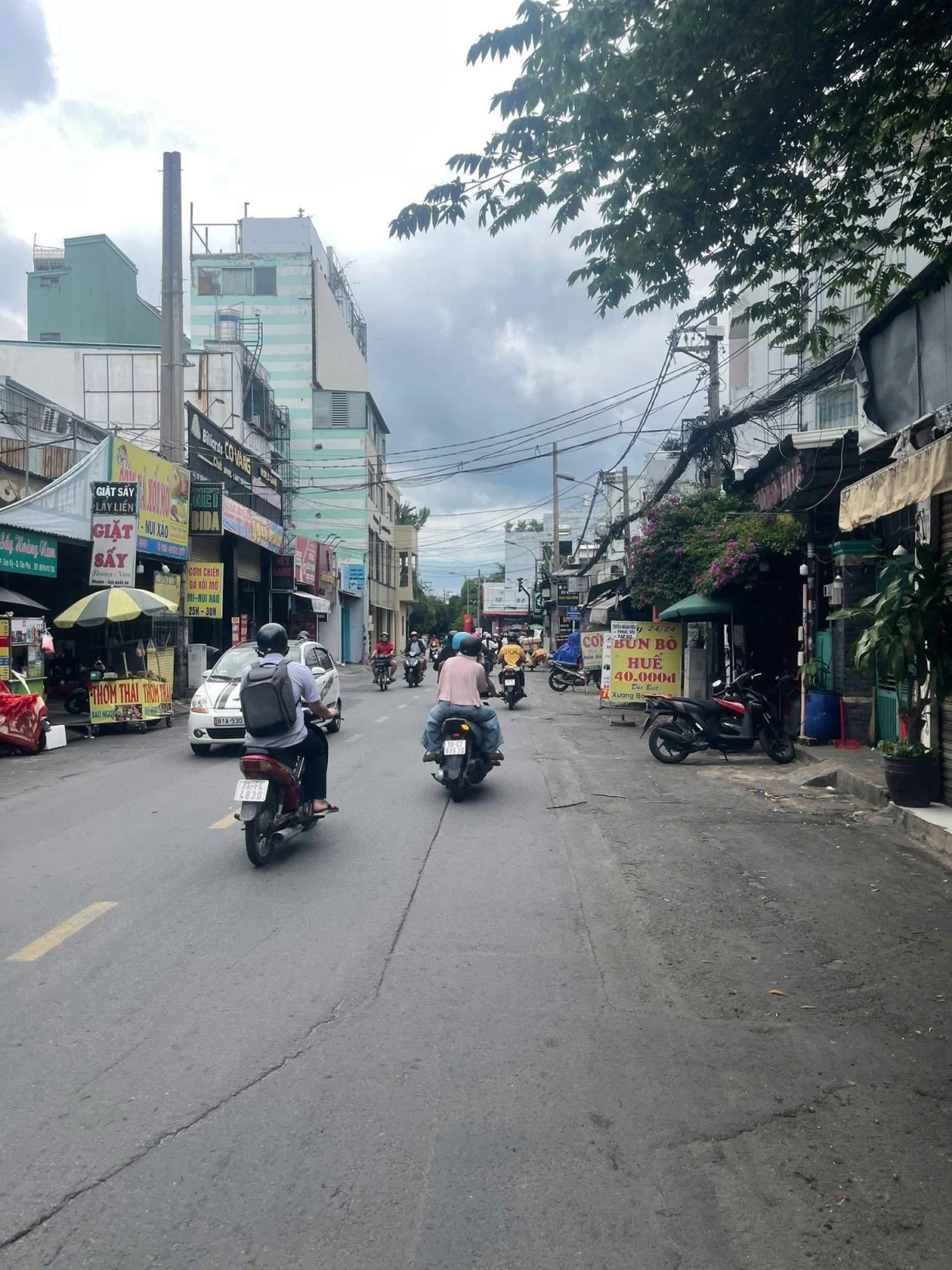 Bán nhà Mặt tiền Sơn Kỳ - gần Lê Trọng Tấn, 4x19m, 2 Tầng - 2 PN, Sổ A4, chỉ 9,5 tỷ.