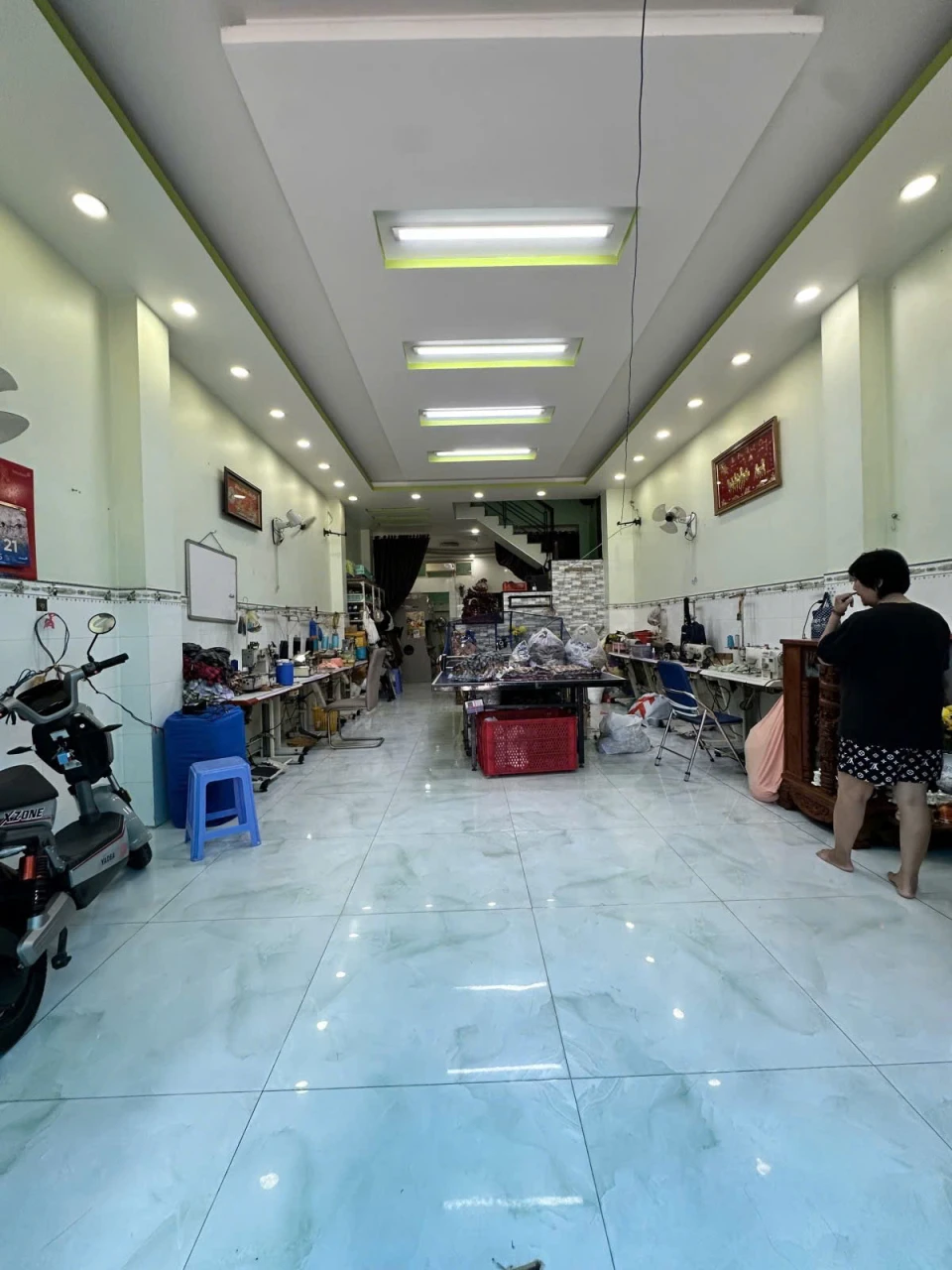 Bán nhà Hẻm 8m Lê Trọng Tấn - gần ngã tư Tây Thạnh, 5,5x20m, 4 Tầng - 6PN, 12,5 tỷ.