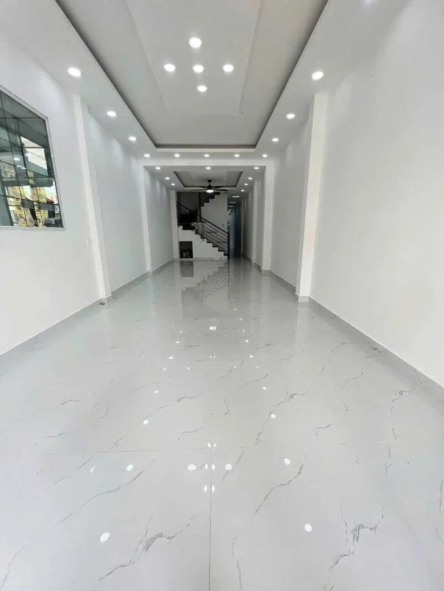 Bán nhà Mặt tiền Nguyễn Oanh, gần Lê Đức Thọ, 4x25m, 2 Tầng -2 PN, HĐT 22tr, 11,6 tỷ.