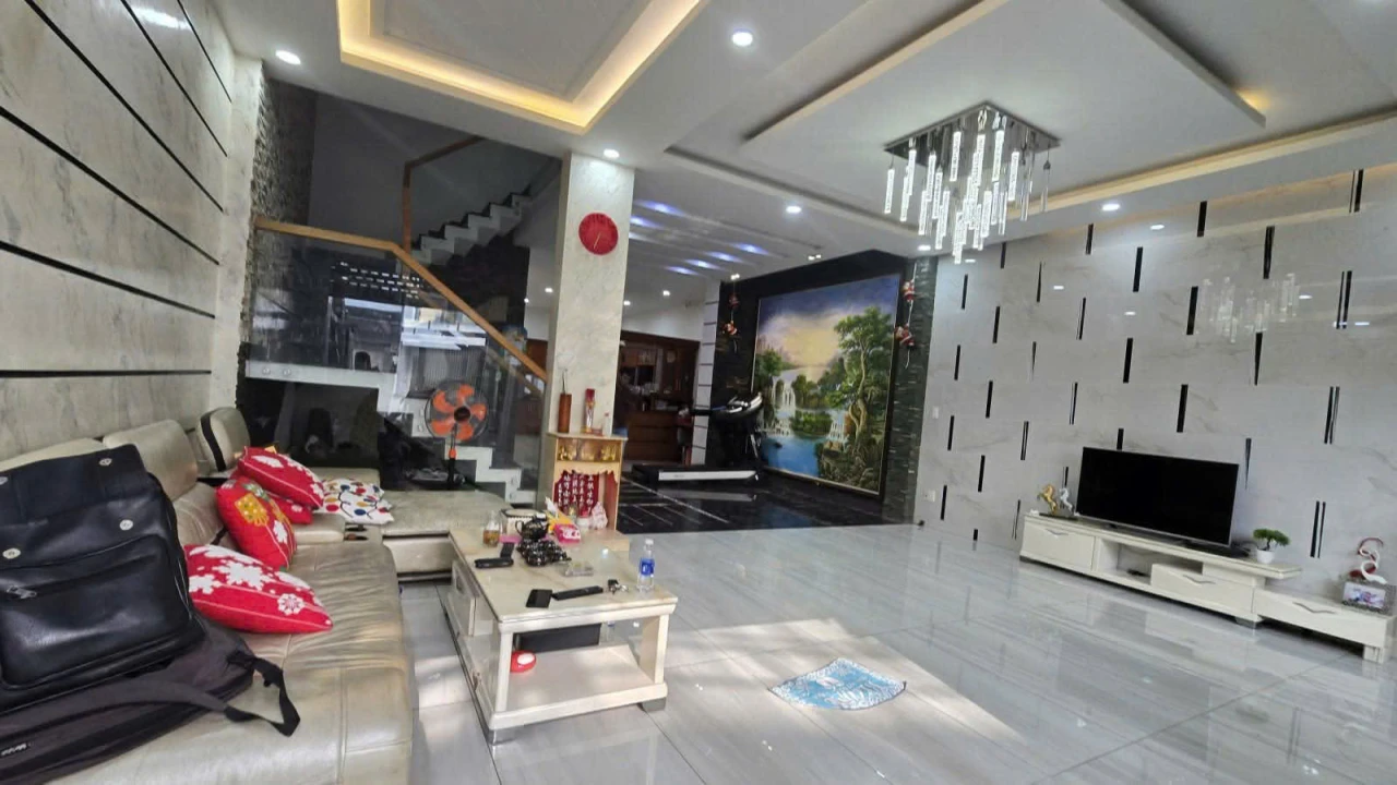 Bán nhà Biệt thự Lê Văn Quới - gần BÌnh Trị Đông, Hẻm 8m, 7x22m, 4 Tầng - 6PN, 15,5 tỷ