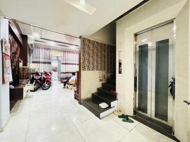 Bán nhà Hẻm Nguyễn Công Hoan - Phan Xích Long, 5,2x17m, hậu 10m, 5T -12 PN, 14.9 tỷ