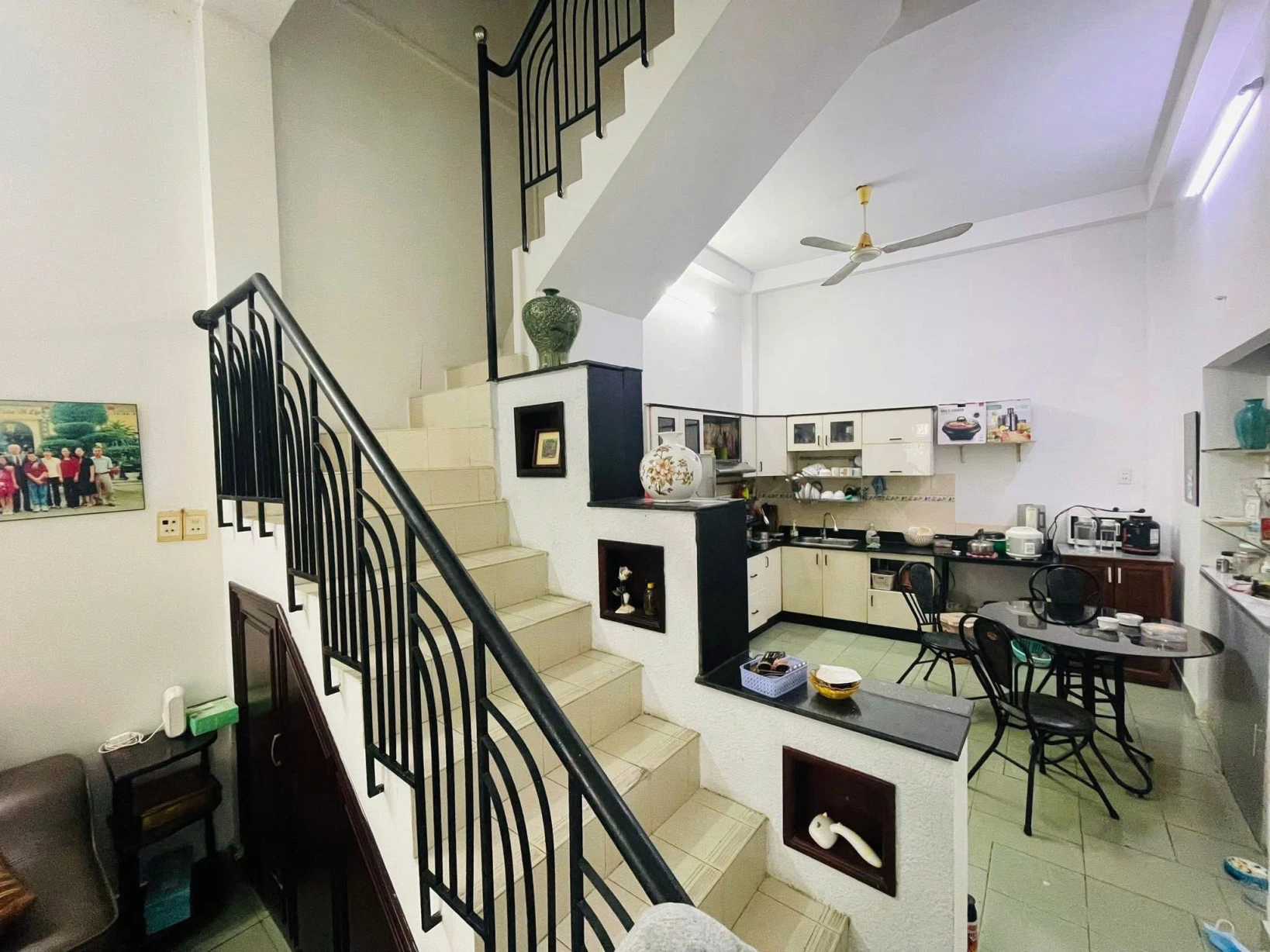 Bán nhà HXH 6m Cách Mạng Tháng Tám - gần Phạm Văn Hai, 6x10m, 3 Tầng - 4PN, 8,3 tỷ.