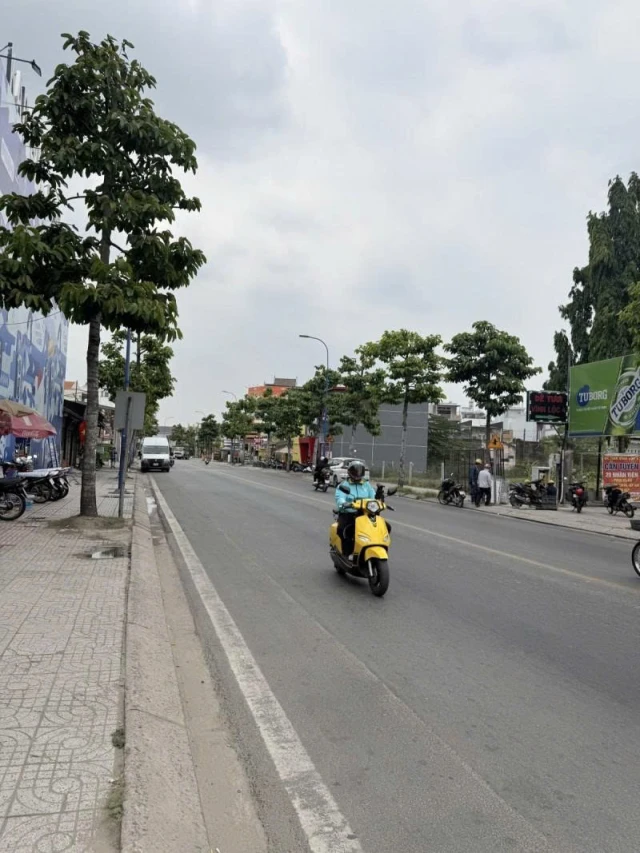 Bán nhà Mặt tiền Lê Thị Hà - ngay Song Hành, 12x50m, 601m2 - full thổ, Sổ A4, 46,8 Tỷ.