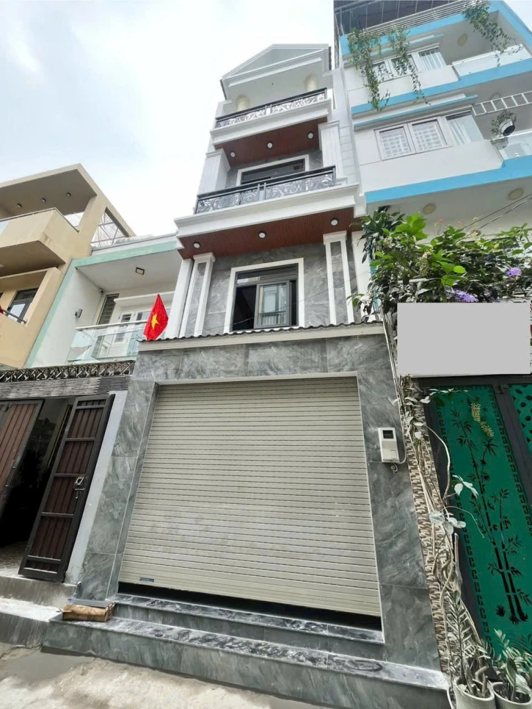 Bán nhà 4 tầng đường Quôc Lộ 13 khu phân lô liền kề Vạn Phúc City, sát sông Sài Gòn, giá 7,7 tỷ