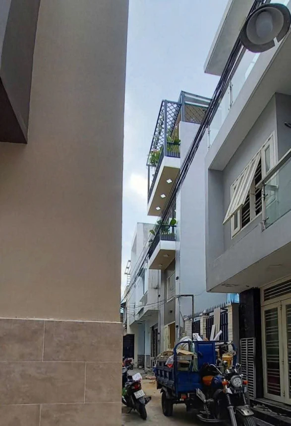 NHÀ 4 TẦNG QUẬN 7 👉50M RA HUỲNH TẤN PHÁT - CHÀO 6TY HƠN XÍU