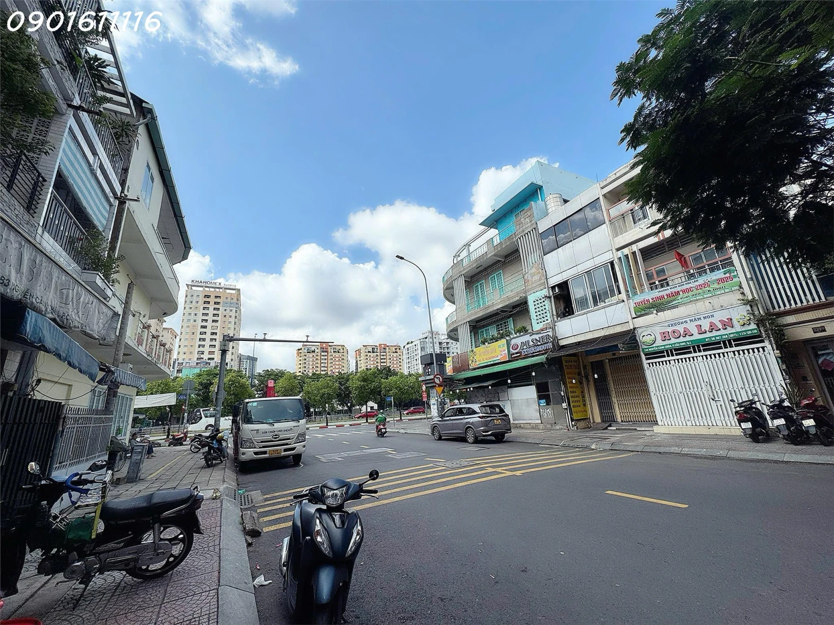 BÁN NHÀ 3 MẶT TIỀN KINH DOANH VỊ TRÍ SIÊU ĐẸP - NGAY GÓC ĐƯỜNG VÕ VĂN KIỆT & TRẦN KHẮC CHÂN, QUẬN 1 - DT 4M*18M VUÔNG ĐẸP