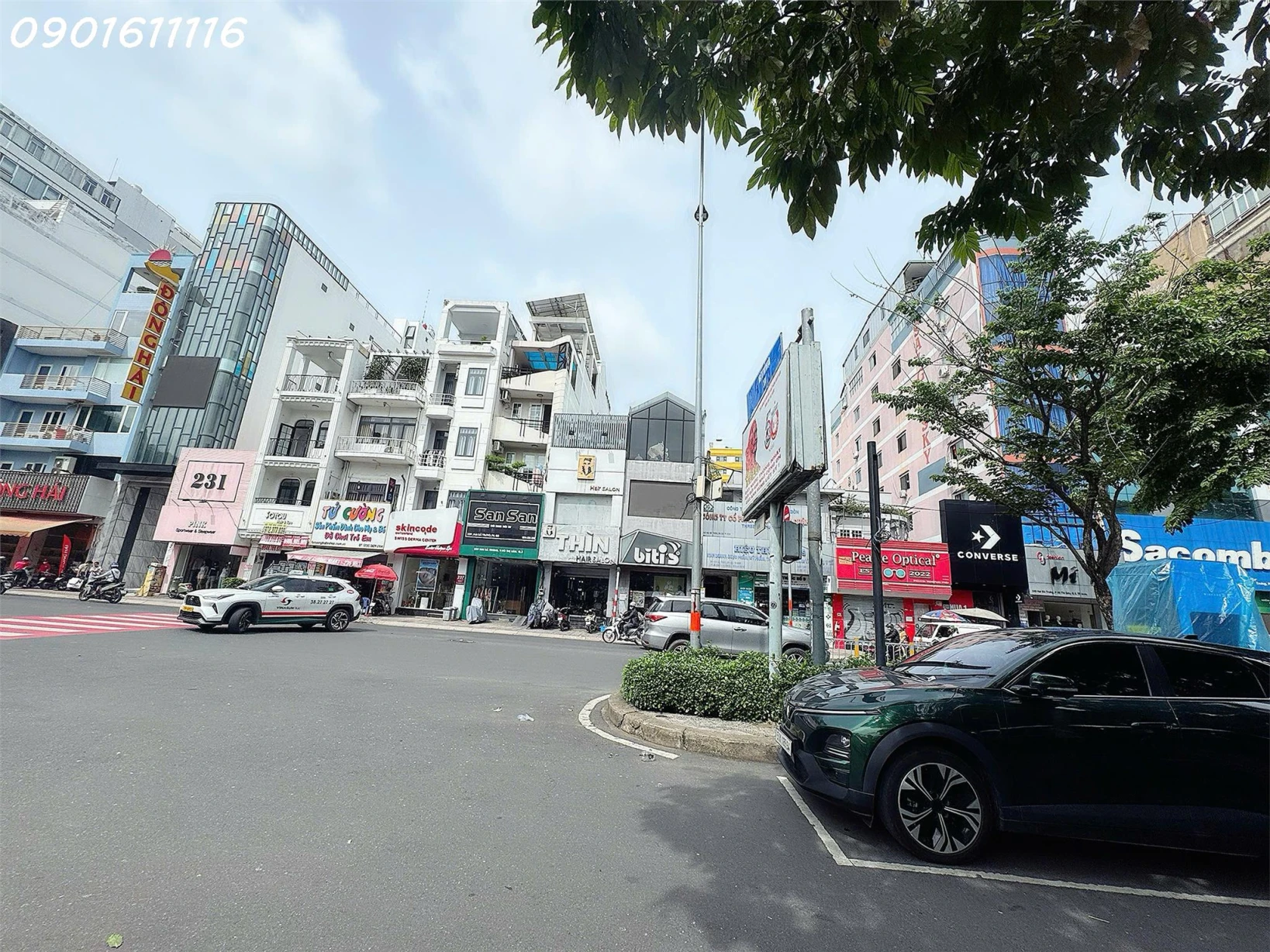 BÁN NHÀ 4 TẦNG - MẶT TIỀN KINH DOANH Đ.HAI BÀ TRƯNG, Q.3 - VỊ TRÍ ĐẮC ĐỊA KINH DOANH ĐỈNH * Liên hệ GIANG GIANG: 093.86.76.685