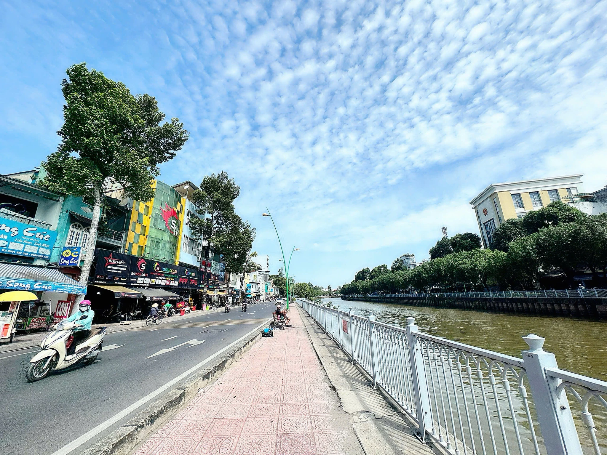 CHÍNH CHỦ BÁN NHÀ MẶT TIỀN KD Đ. HOÀNG SA, Q.3 - CHỈ 12,5T - NGANG LỚN 5,5M*12M* LH GIANG GIANG:0938676685