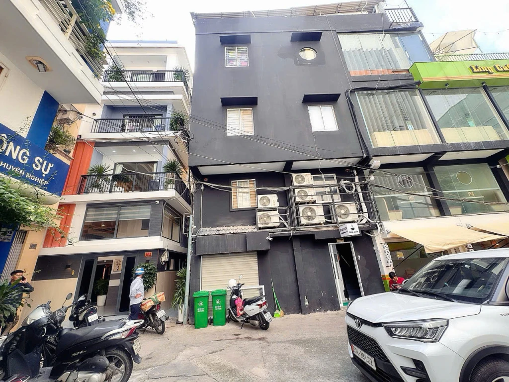 BÁN CHDV ĐANG SẴN DÒNG TIỀN 95TR/TH - 6 TẦNG Đ.TÔN THẤT TÙNG, QUẬN 1 - NGANG HIẾM 7,5M*11M - VỊ TRÍ SIÊU VIP