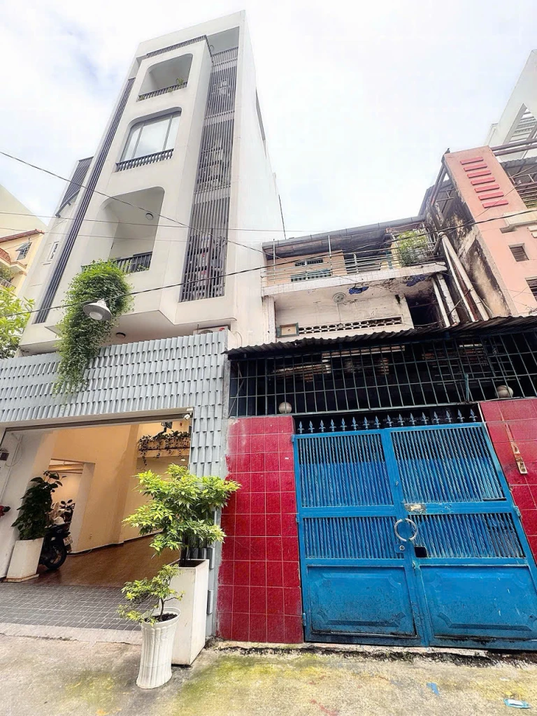 CHÍNH CHỦ XƯA CẦN BÁN NHÀ 3 TẦNG HXH Đ.LÊ VĂN SỸ, QUẬN 3 - NGANG HIẾM 5,5M*15M  * LH GIANG GIANG: 093.86.76.685