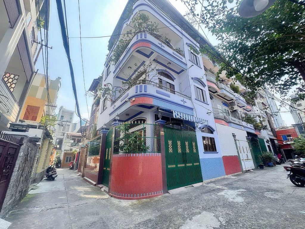 HIẾM - BÁN NHÀ 2 TẦNG HXH Đ.CÔ GIANG, QUẬN 1 - DT 58M2 - CHÍNH CHỦ 1 ĐỜI XƯA* LIÊN HỆ GIANG GIANG: 093.86.76.685