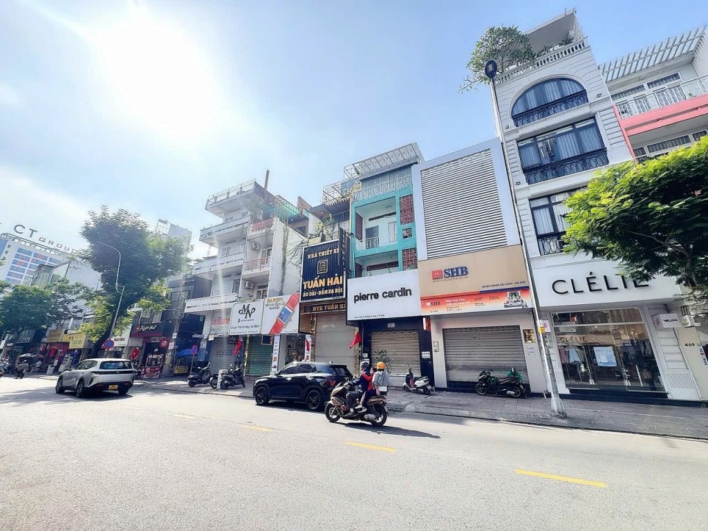 CHÍNH CHỦ XÂY TÂM HUYẾT NHÀ 4 TẦNG - MẶT TIỀN KINH DOANH Đ.LÊ VĂN SỸ, QUẬN 3 - DT ĐẸP 4,3M*22M FULL THỔ CƯ - KV XÂY CAO TẦNG - GIANG GIANG:0938676685