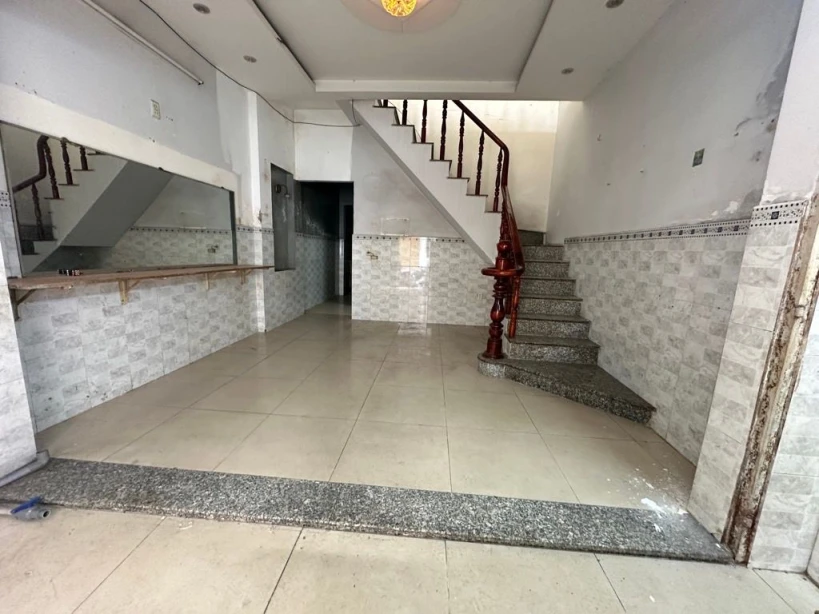 MẶT TIỀN NHÁNH KINH DOANH ĐƯỜNG HIỆP THÀNH 17 - NGAY VƯỜN ƯƠM HIỆP THÀNH - THÔNG TỨ TUNG - 4x11m - 2 TẦNG - NỞ HẬU TÀI LỘC - GIÁ 4.899 TỶ TL