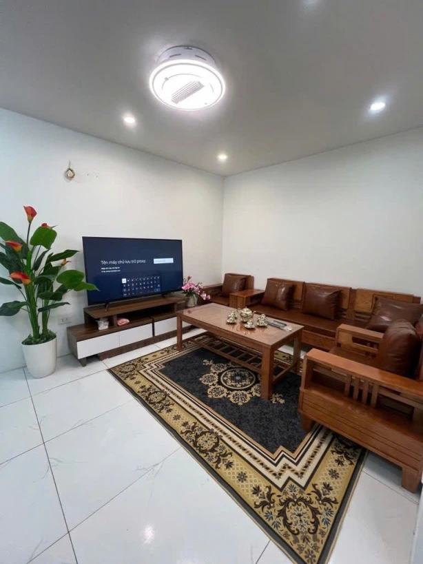 Nhà đẹp đón tết chỉ hơn 2x, full nội thất