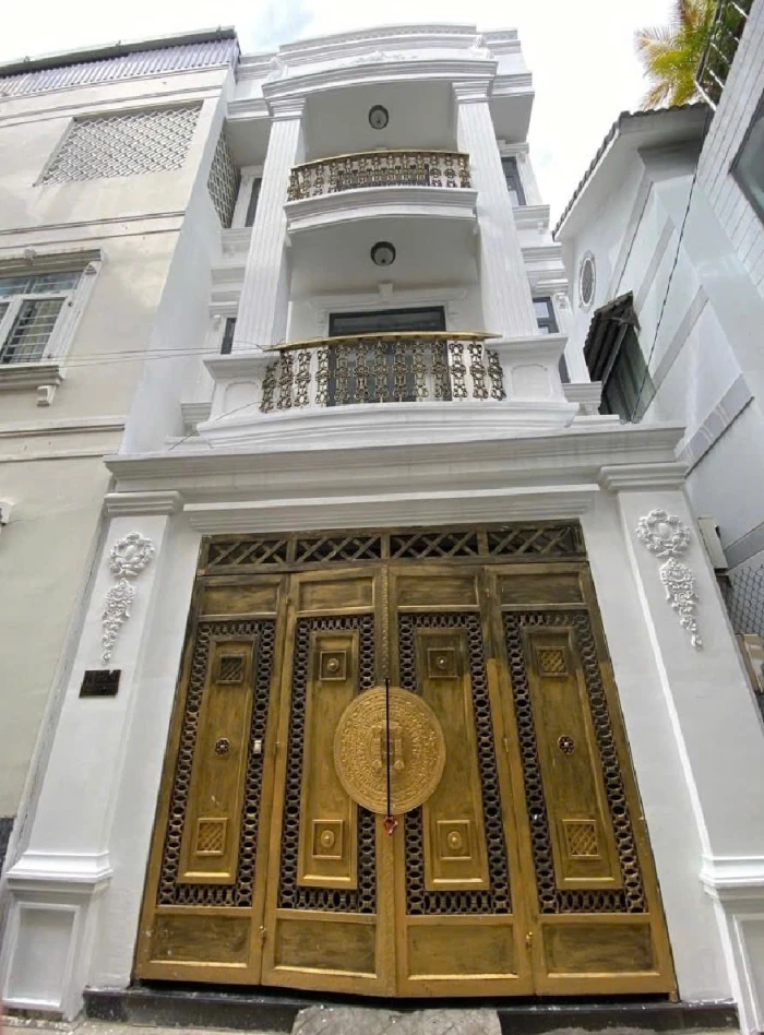 Nhà Đẹp 3 Tầng HXH Ngay ĐHSP Kỹ Thuật Hoàng Diệu Thủ Đức Chỉ 7 Tỷ nhĩnh