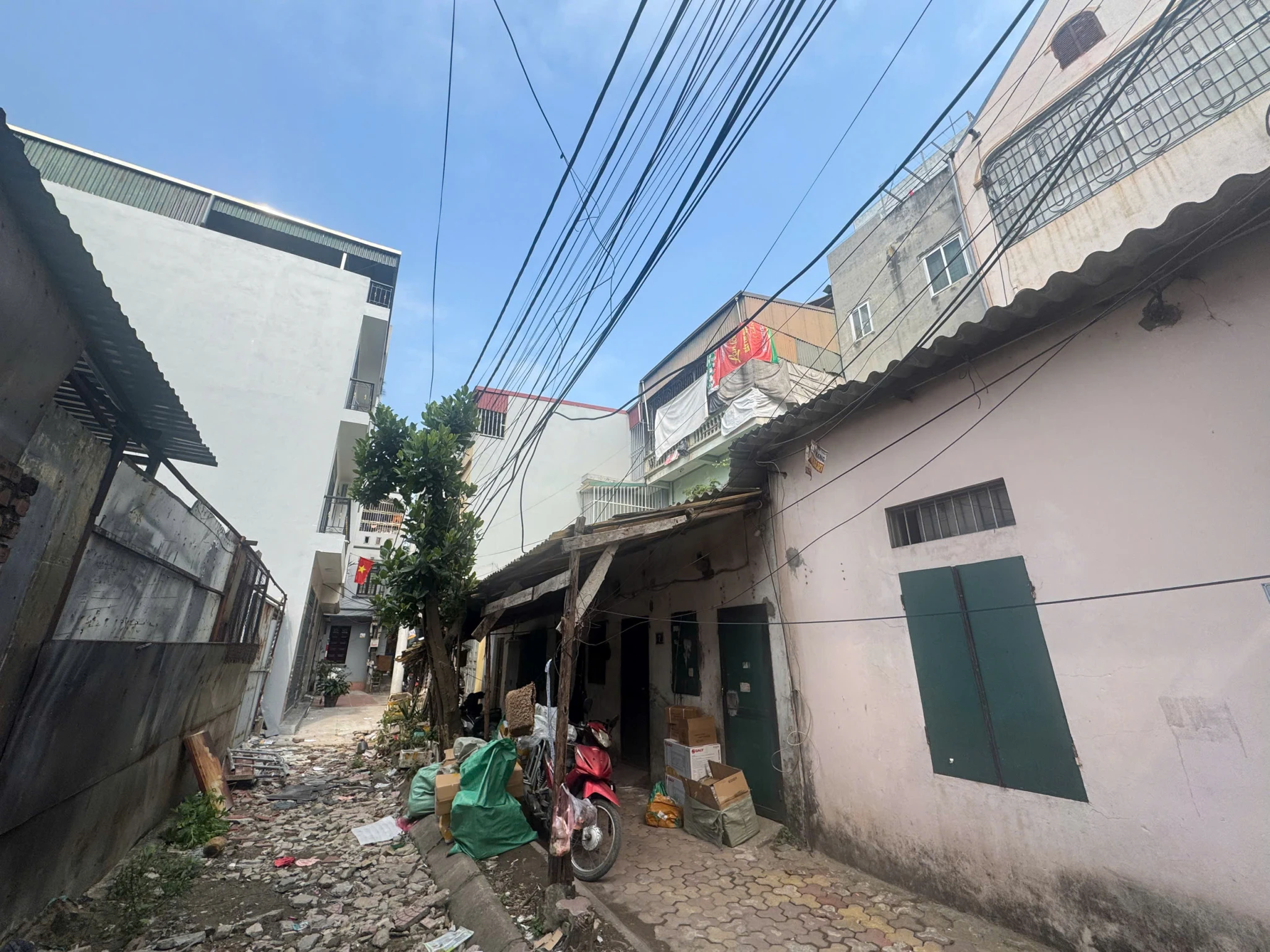 NHỈNH 10 TỶ CÓ NGAY 48M2 TÂY TRÀ - NGÕ 6M - MẶT TIỀN KHỦNG 5.3M - SÁT HỒ ĐIỀU HÒA & TIỆN ÍCH GAMUDA