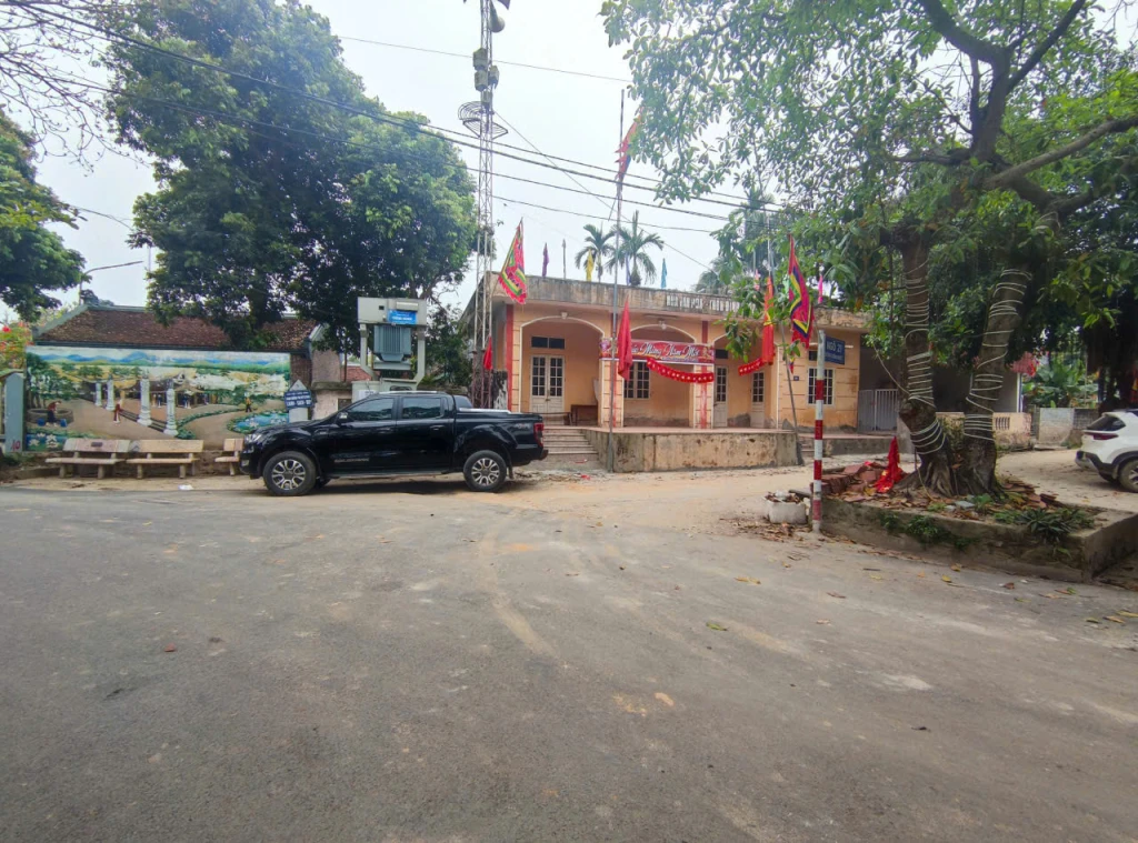 Chính chủ bán đất đẹp Đoài Phương, TX Sơn Tây, Ba bước ra QL 21(80m), 112 m2, Giá 3,1 tỷ.