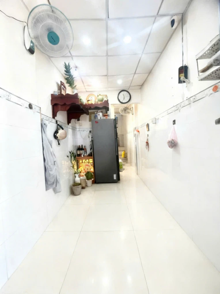 BÁN NHÀ RẺ ĐẸP CHỈ Q4 
SỔ HỒNG RIÊNG HƠN 1 TỶ