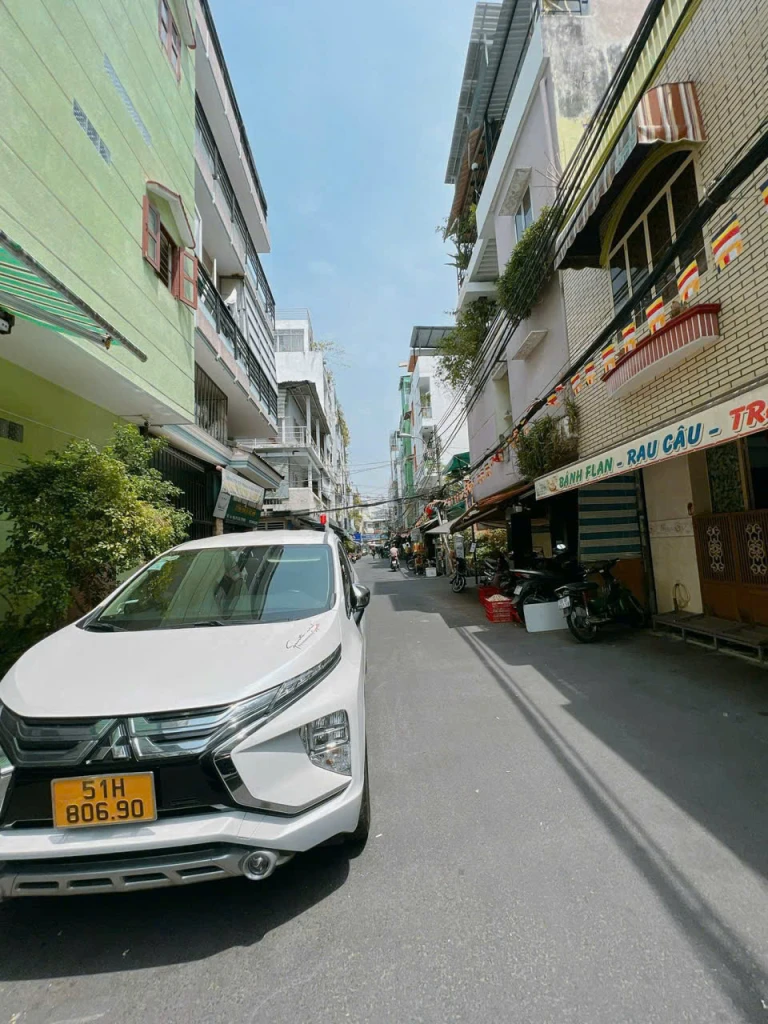 Bán nhà Mặt Tiền kinh doanh Đúc 5 tấm  Q4