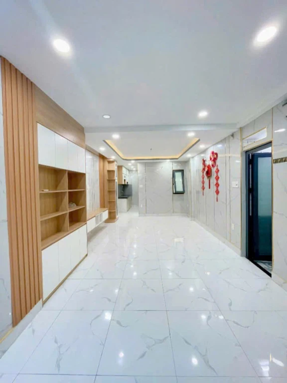 bán nhà hẻm 1 sẹc Ngang 4 x12.5 đúc 3 tấm có 5đ Q4