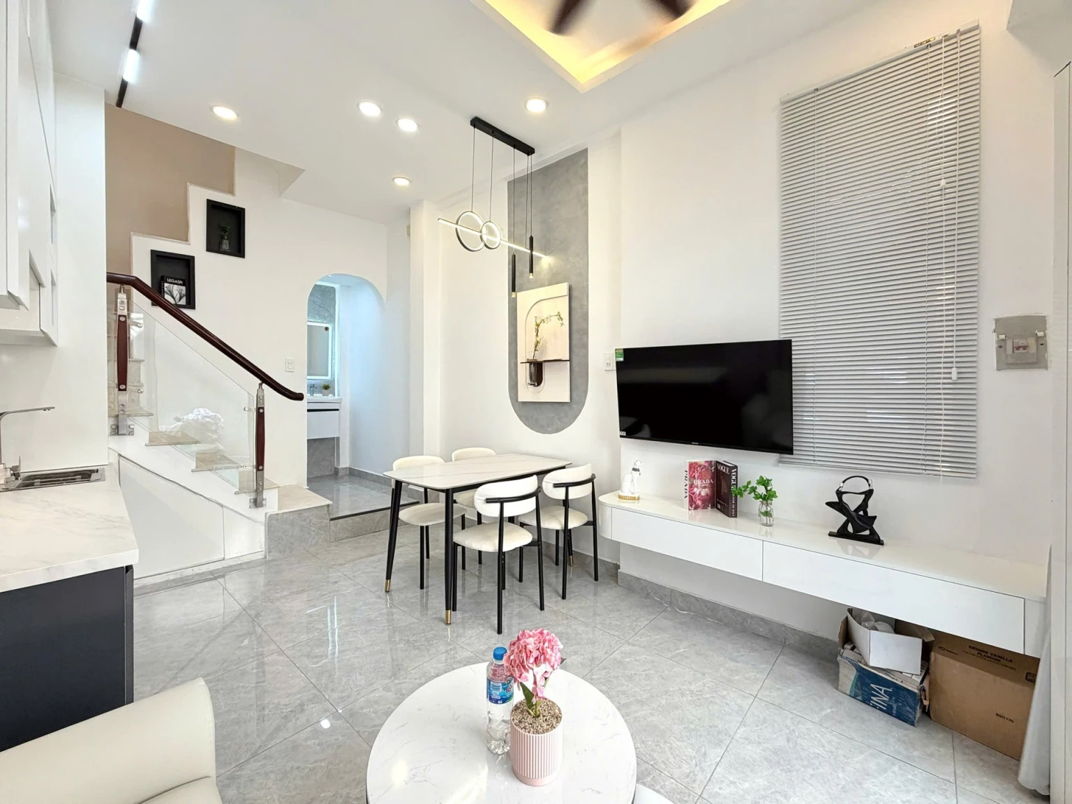 NHÀ ĐẸP 4TẦNG – NGUYỄN VĂN TRỖI, PHÚ NHUẬN – FULL NỘI THẤT – 5.85 TỶ