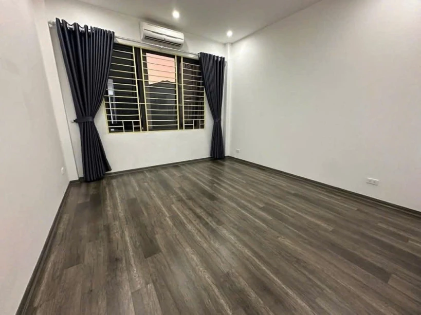 NHÀ MỚI 6 TẦNG THANG MÁY - KINH DOANH - Ô TÔ TRÁNH -  NGÃ TƯ QUỐC BẢO - THANH TRÌ