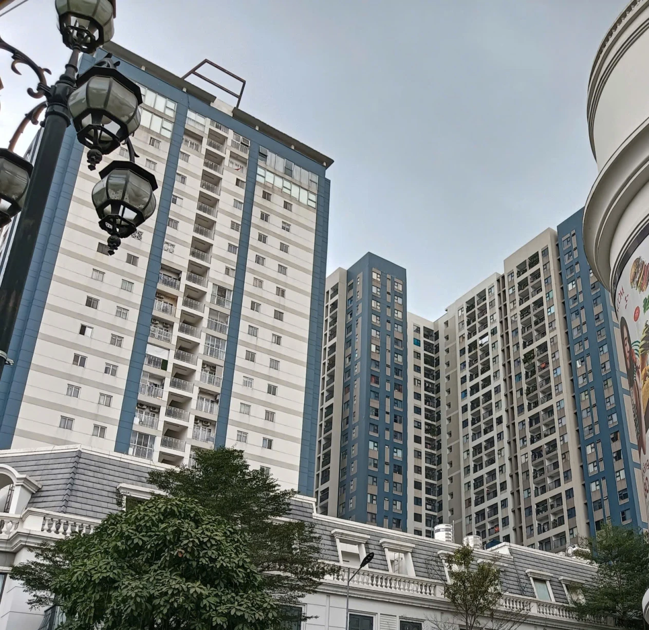 DÃY TRỌ SẴN DÒNG TIỀN 164M2, (NGANG 10M2), GIÁ 6.5 TỶ.
HXTẢI . LINH XUÂN THỦ ĐỨC, RA PHẠM VĂN ĐỒNGv